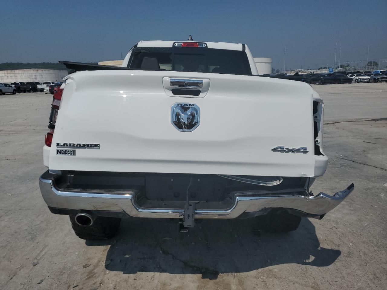 2022 Ram 1500 Laramie vin: 1C6SRFJT0NN445205