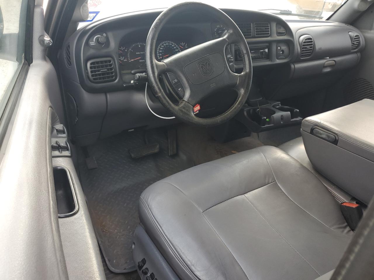 1B7MC33D9WJ135330 1998 Dodge Ram 3500