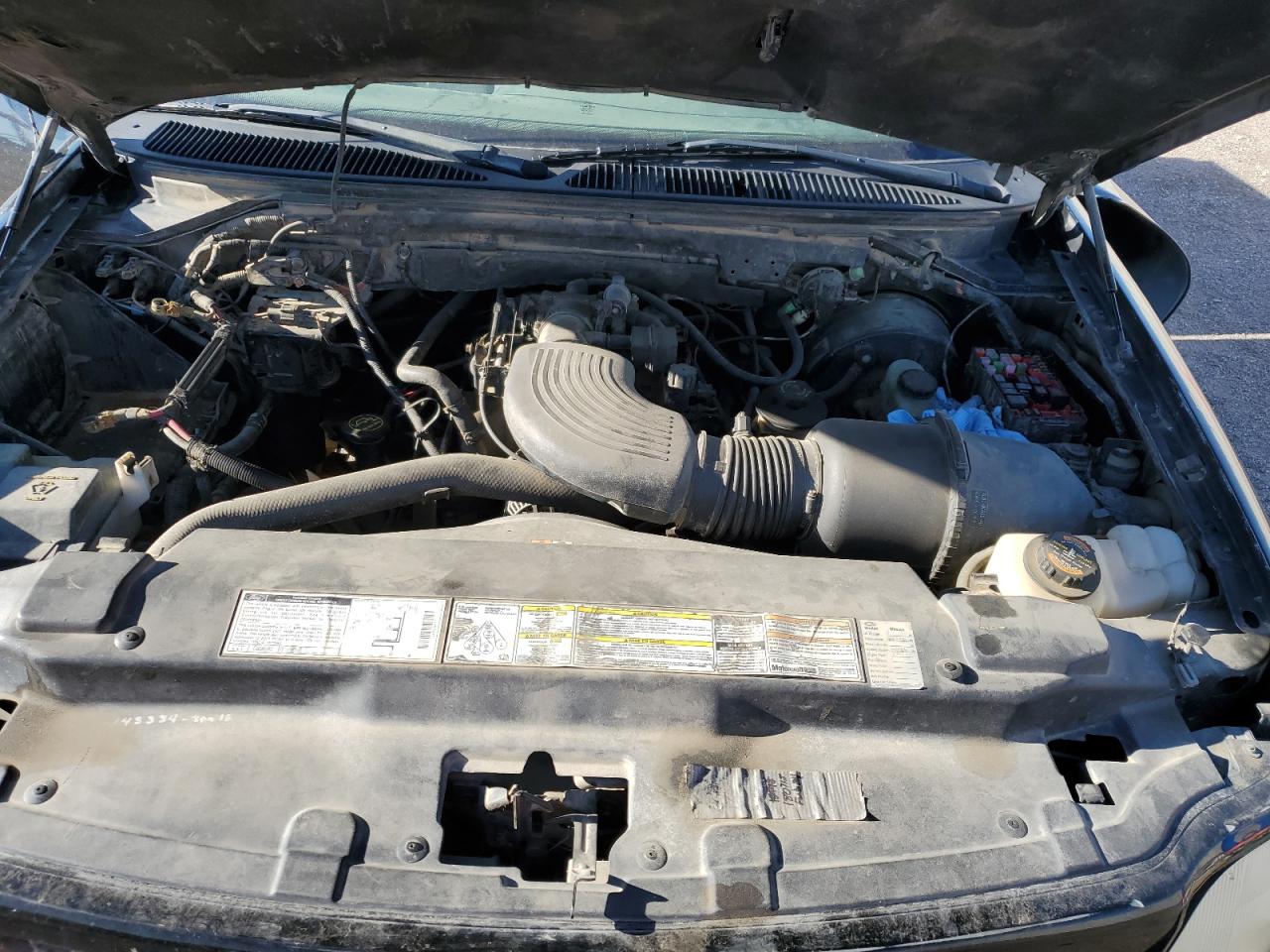 2FTRF08W51CA33357 2001 Ford F150