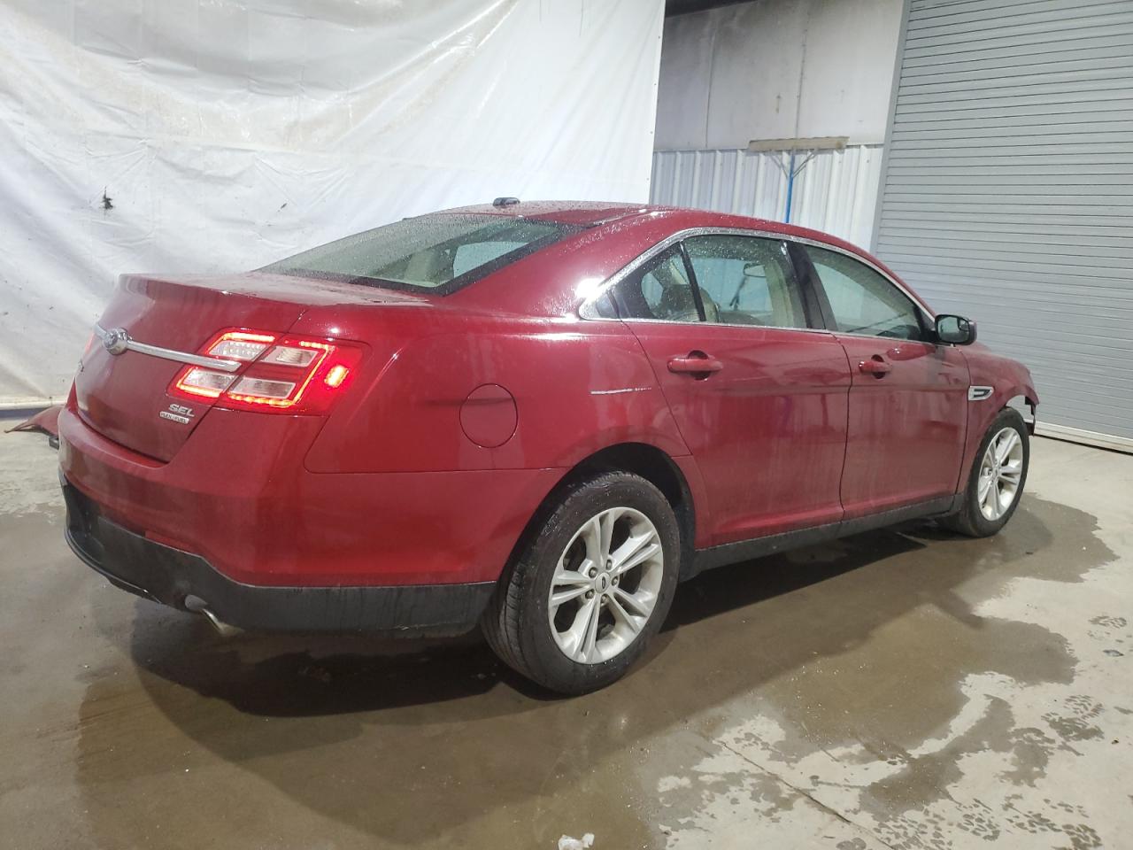 1FAHP2E84FG101668 2015 Ford Taurus Sel