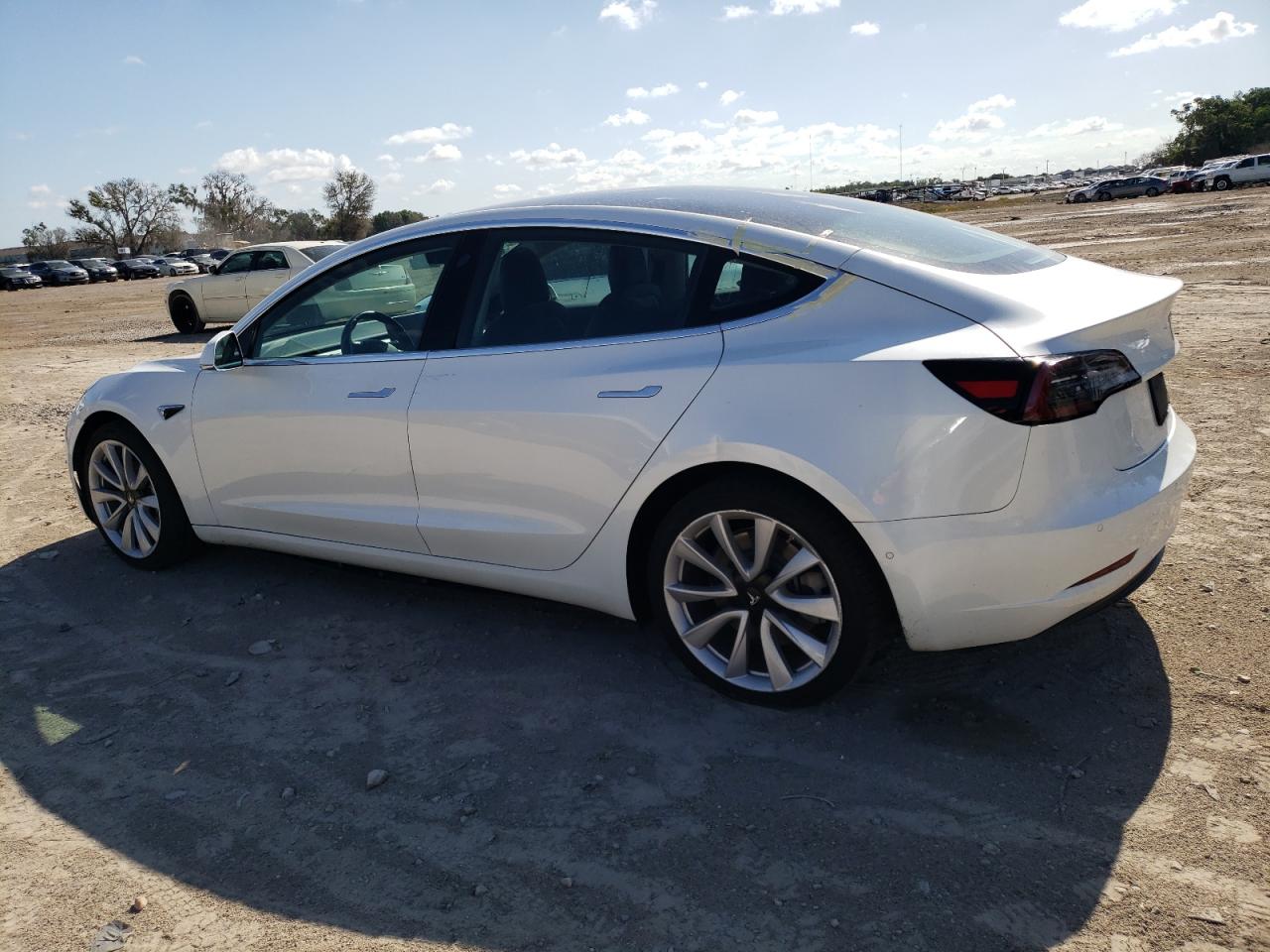 5YJ3E1EB5KF192034 2019 Tesla Model 3