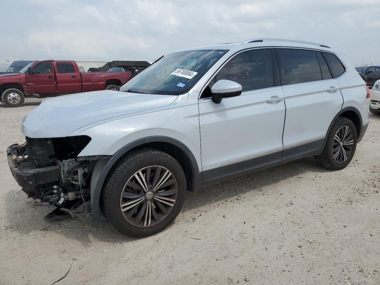 3VV3B7AXXJM021563 2018 Volkswagen Tiguan Se