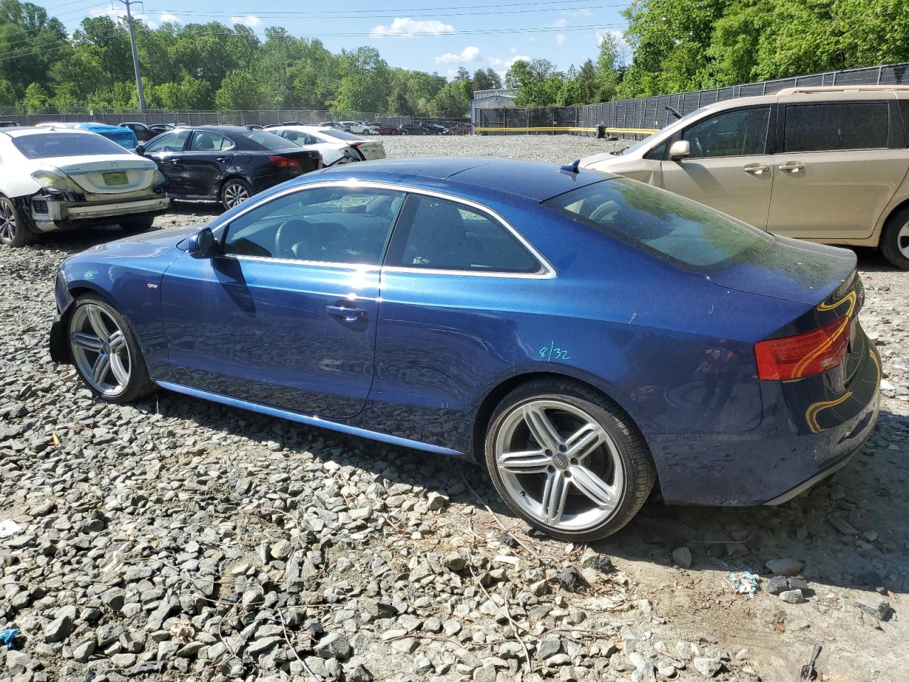 WAUWFAFRXDA037705 2013 Audi A5 Prestige