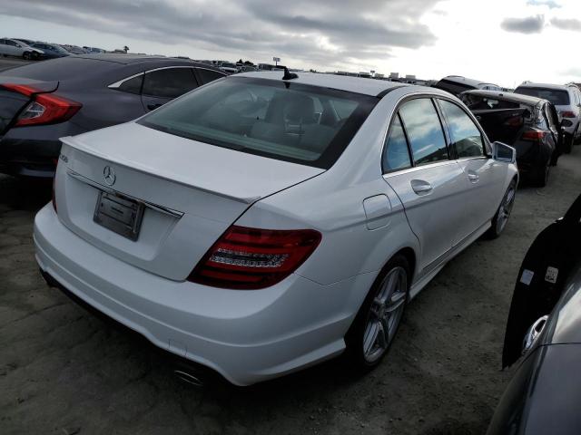 2014 Mercedes-Benz C 350 VIN: WDDGF5HB2EA918811 Lot: 54547534