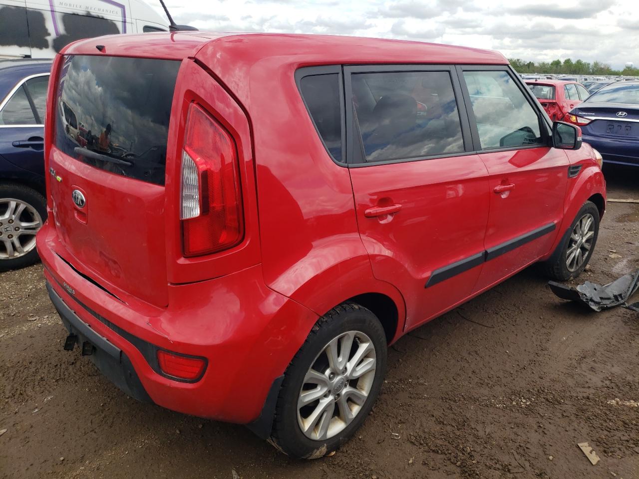 KNDJT2A63D7548551 2013 Kia Soul +