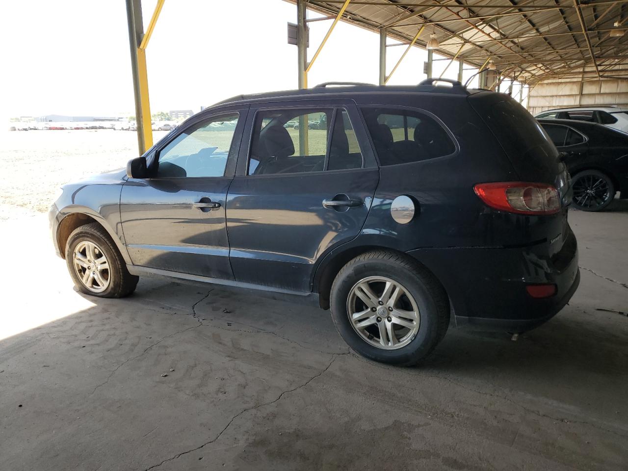 2012 Hyundai Santa Fe Gls vin: 5XYZGDAB2CG120603