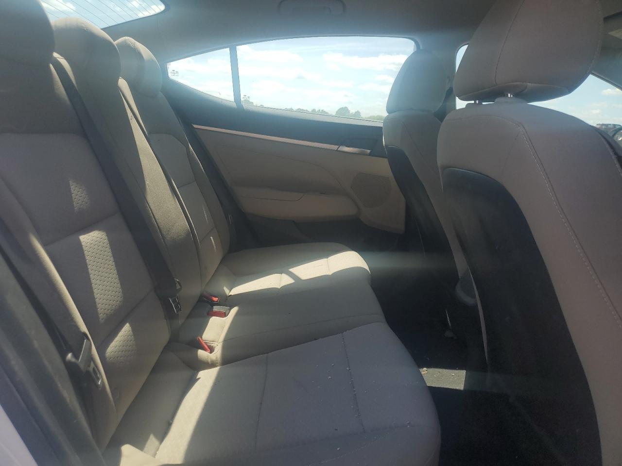 5NPD74LF9KH433357 2019 Hyundai Elantra Se