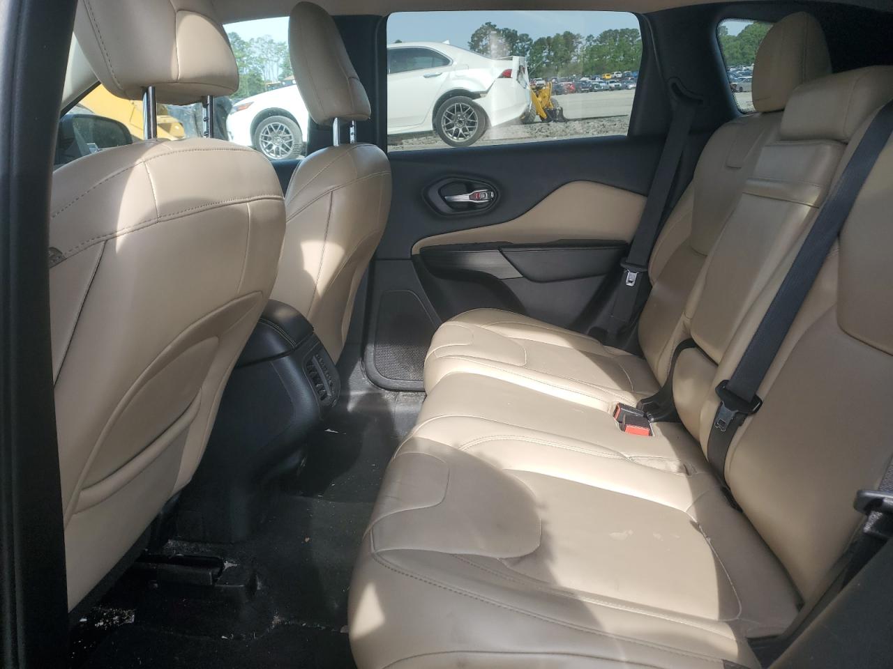 1C4PJLDB5GW158169 2016 Jeep Cherokee Limited