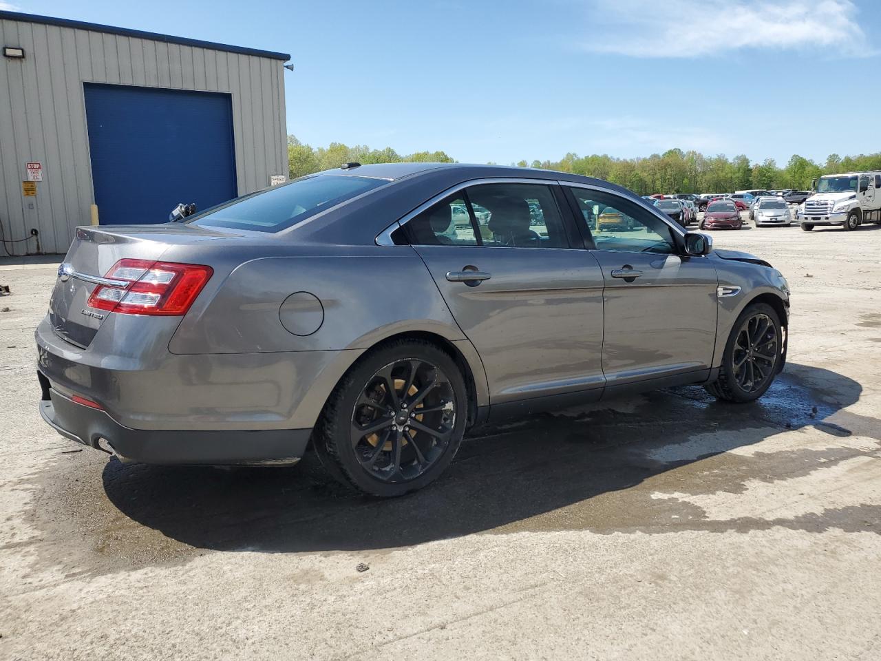 2013 Ford Taurus Limited vin: 1FAHP2F87DG102650