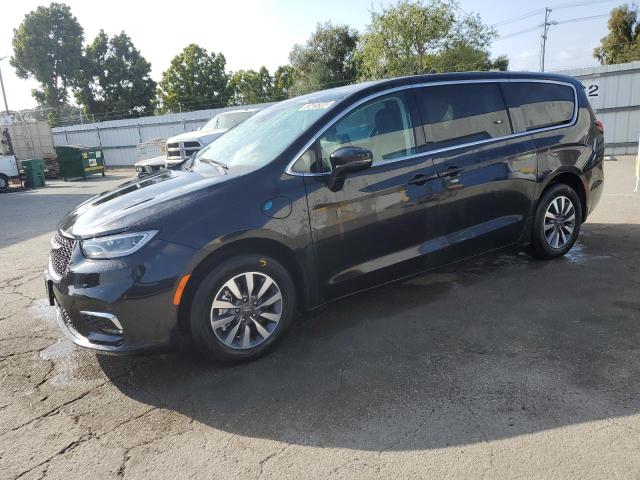 2022 Chrysler Pacifica Hybrid Touring L VIN: 2C4RC1L71NR192457 Lot: 53425344