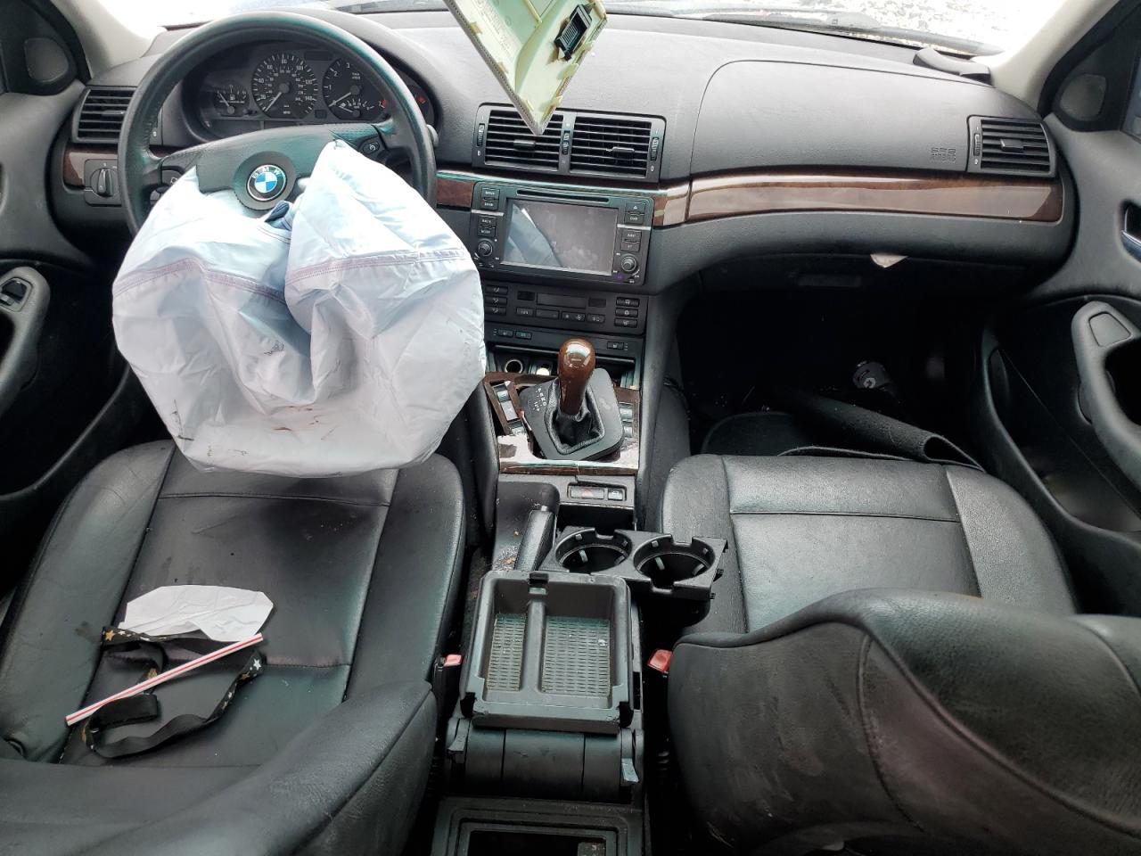 WBAET37462NG82136 2002 BMW 325 I