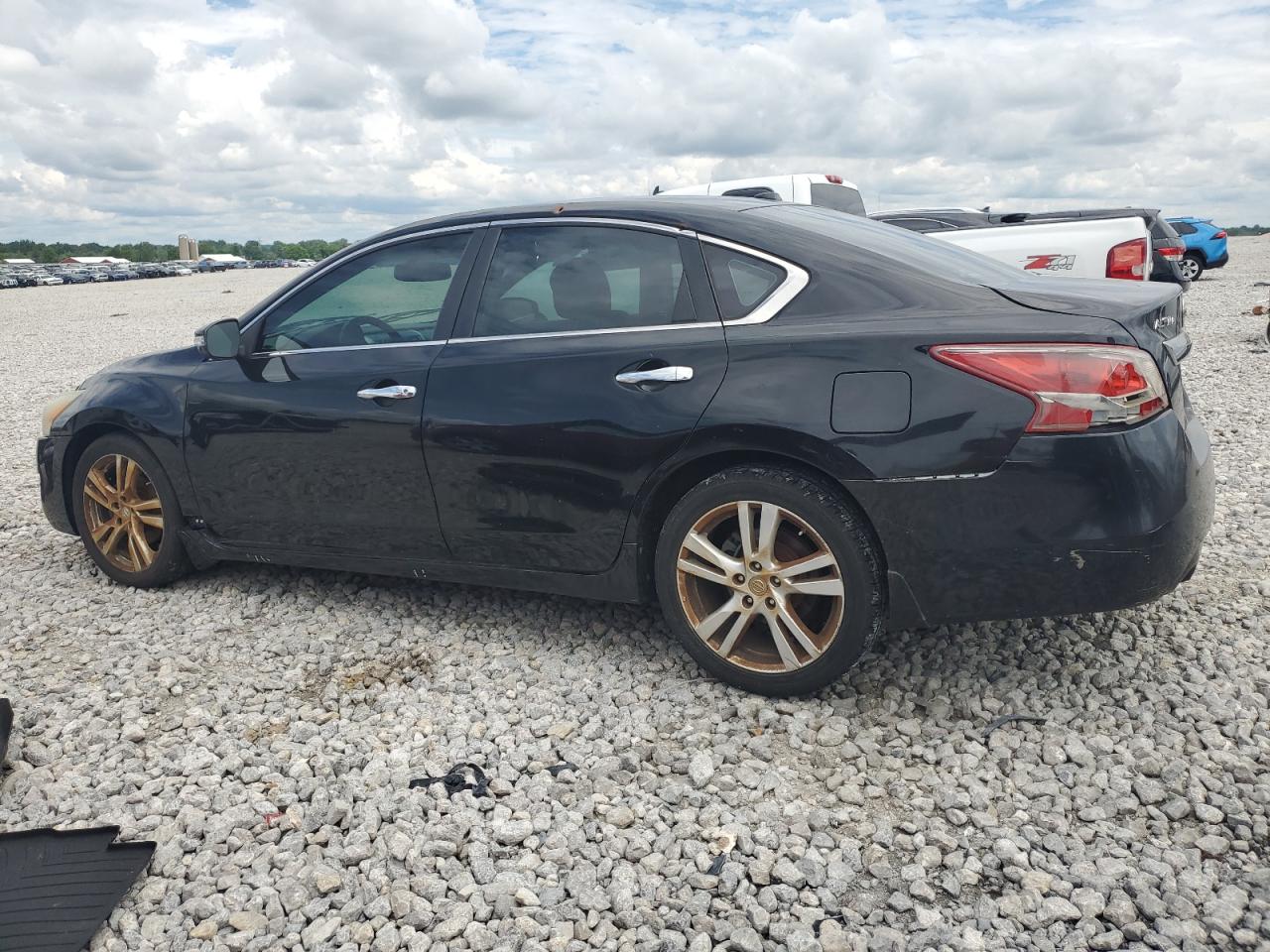 2013 Nissan Altima 3.5S vin: 1N4BL3AP1DN450221