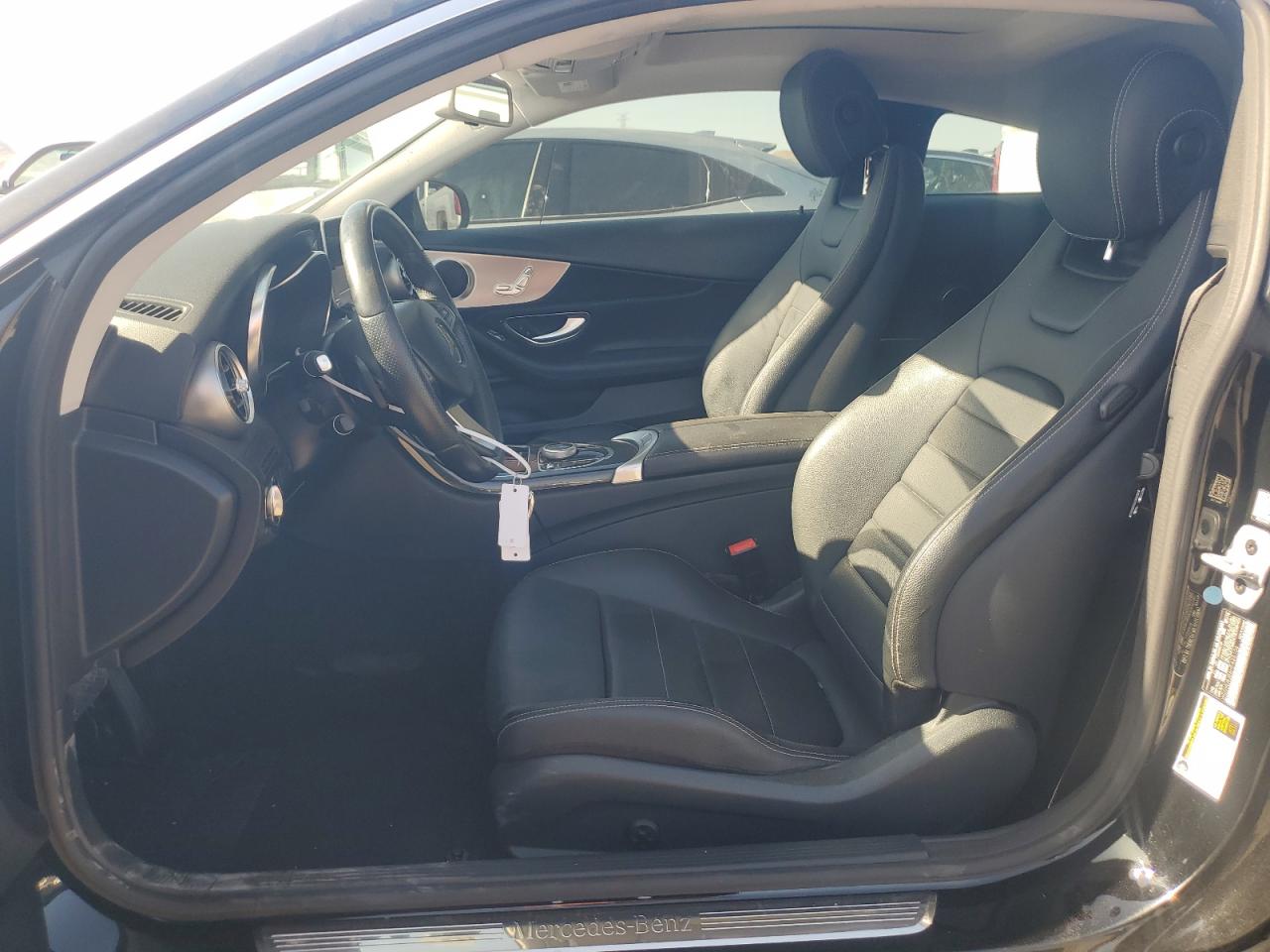 WDDWJ4JB6HF425106 2017 Mercedes-Benz C 300