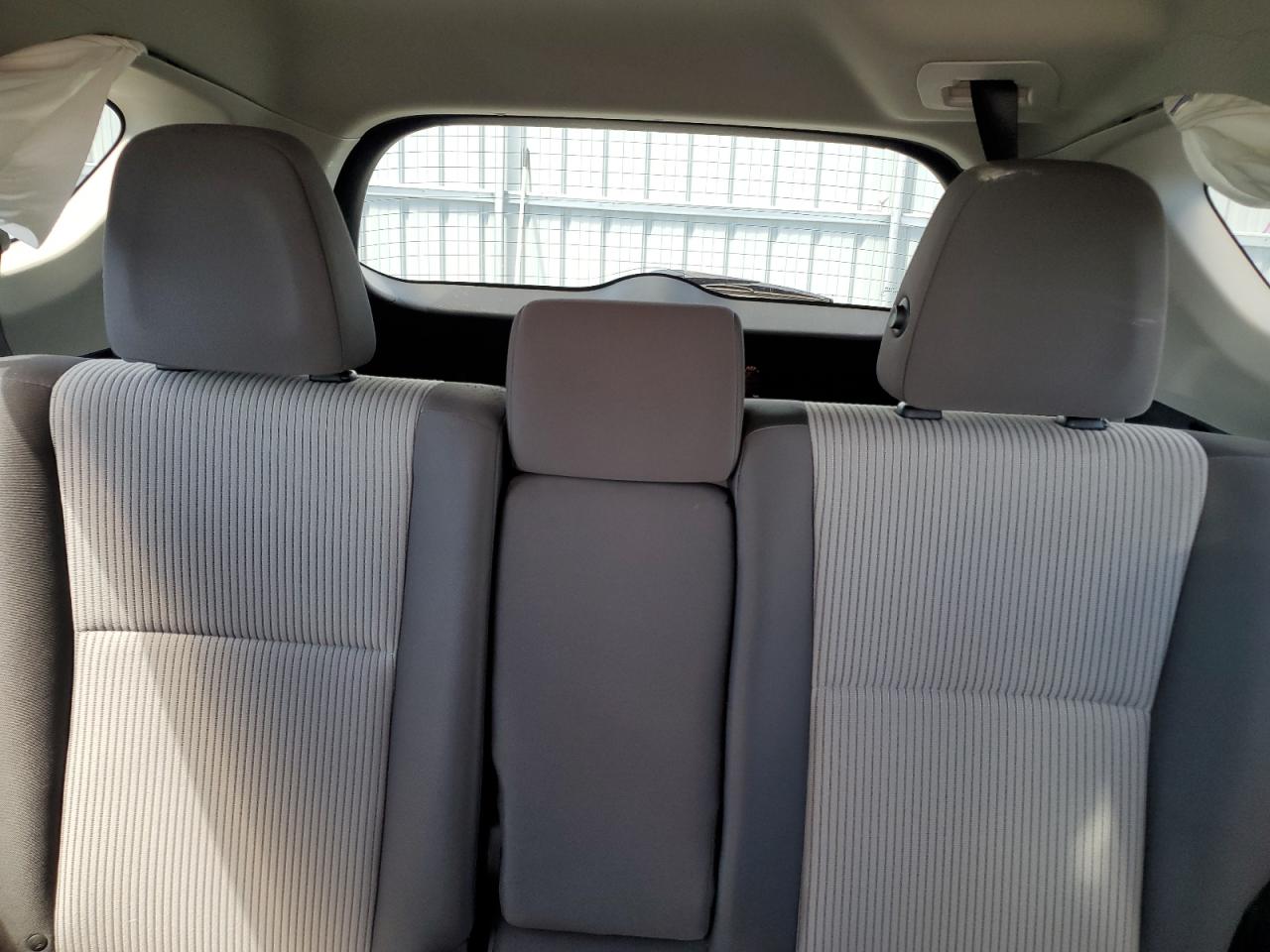 2T3BFREV0DW065917 2013 Toyota Rav4 Le