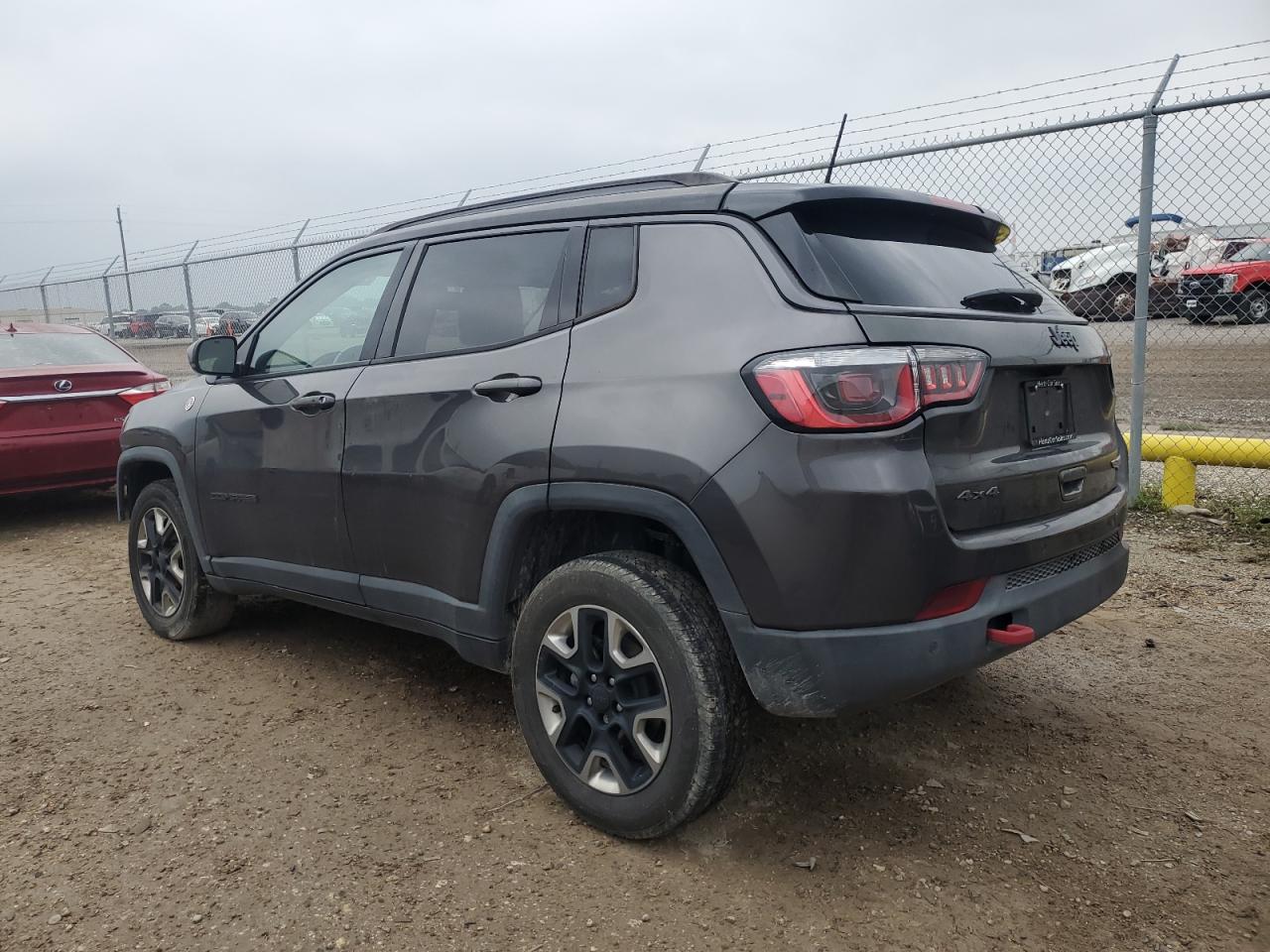 3C4NJDDB9JT259564 2018 Jeep Compass Trailhawk