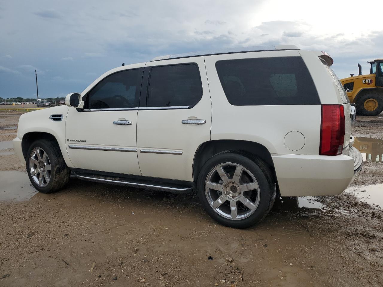 1GYEC638X7R314918 2007 Cadillac Escalade Luxury