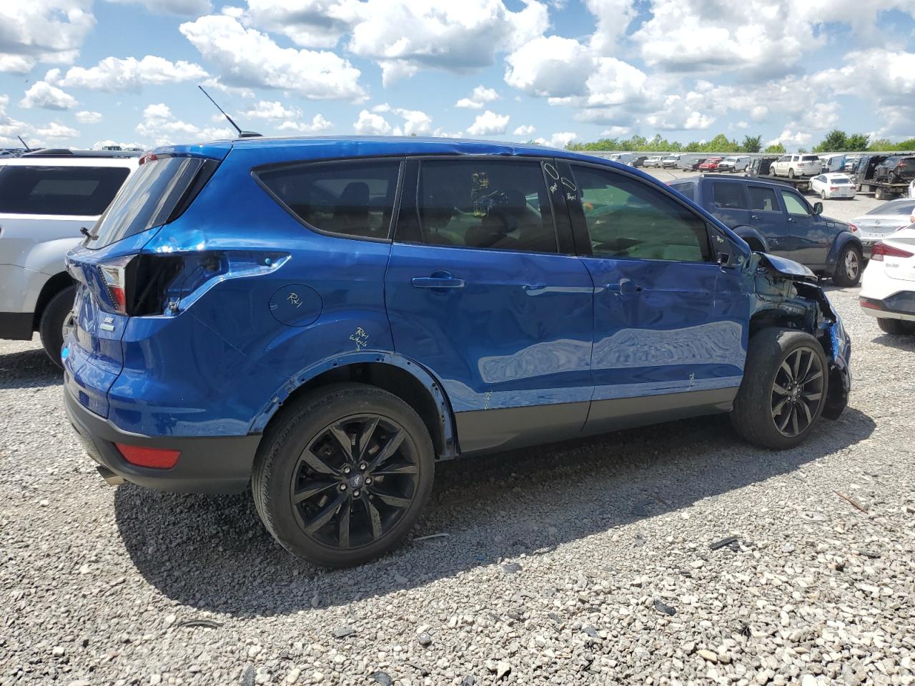 1FMCU0GD8JUB08611 FORD ESCAPE 2018