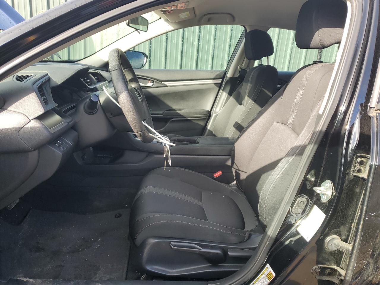 2HGFC2F67KH571297 2019 Honda Civic Lx