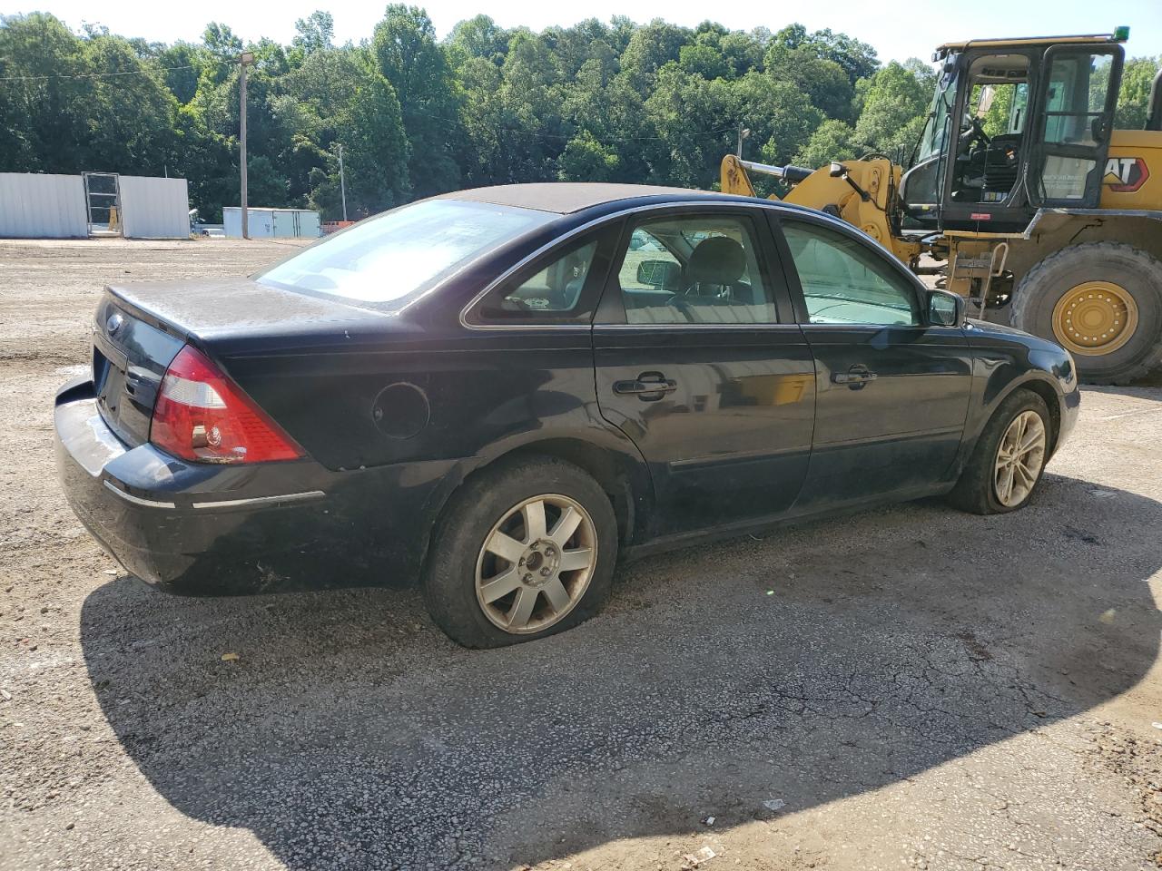 1FAFP23145G136867 2005 Ford Five Hundred Se