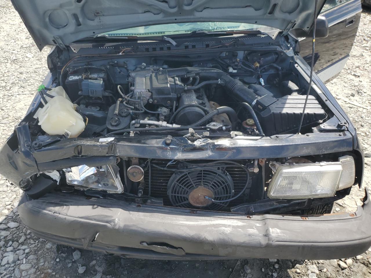 2CNBE1365W6906639 1998 Chevrolet Tracker