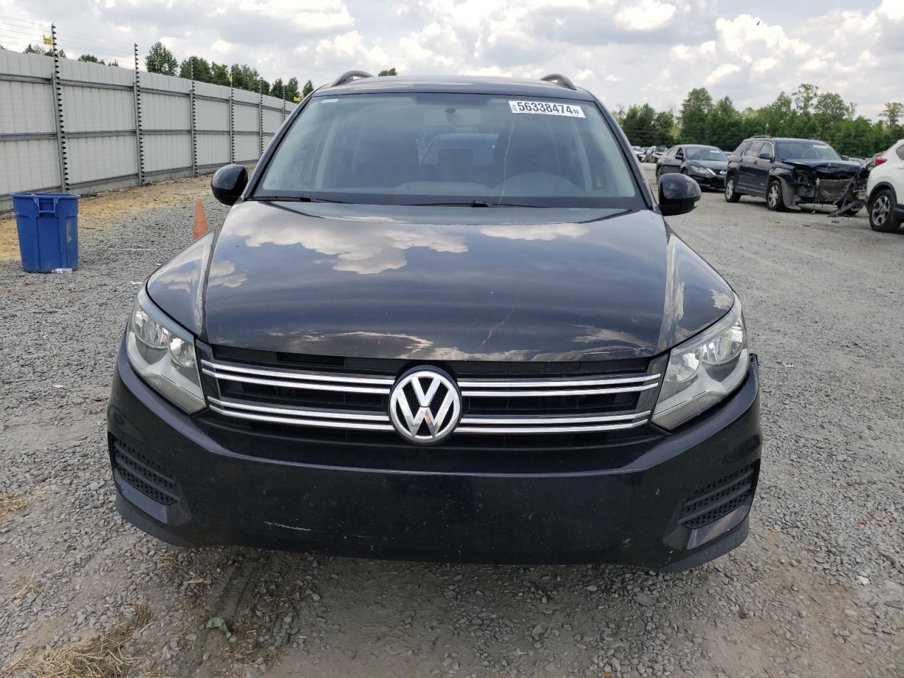 WVGAV7AX8HK043281 2017 Volkswagen Tiguan S