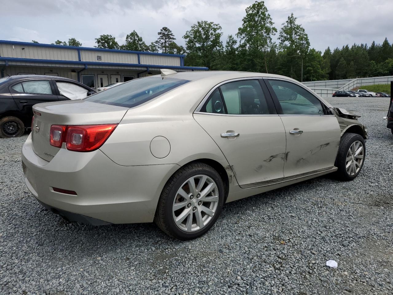 1G11F5SL3FF318992 2015 Chevrolet Malibu Ltz