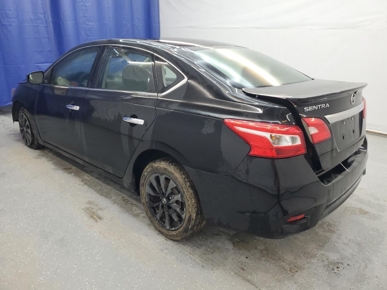 3N1AB7AP3JY275889 2018 Nissan Sentra S