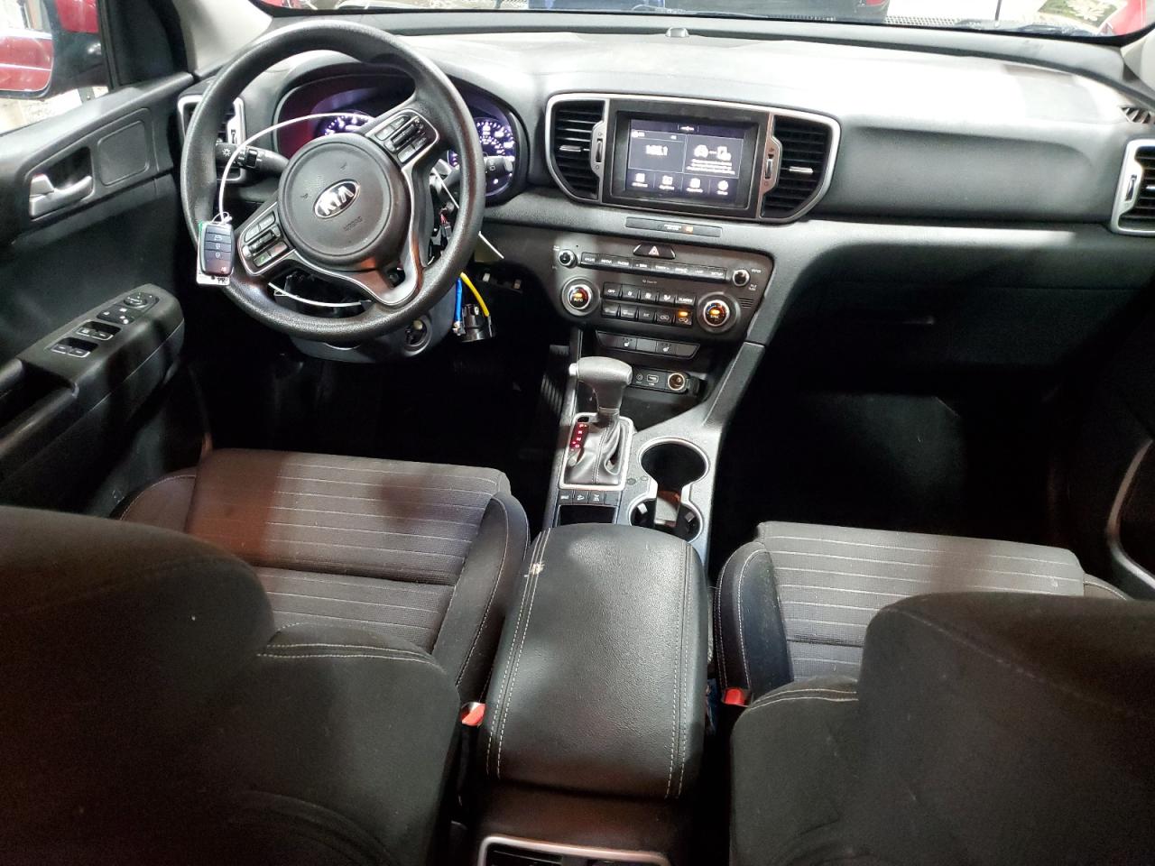 KNDPMCAC0J7322448 2018 Kia Sportage Lx