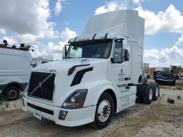 2015 Volvo Vn Vnl VIN: 4V5NC9UG4FN925045 Lot: 56459724