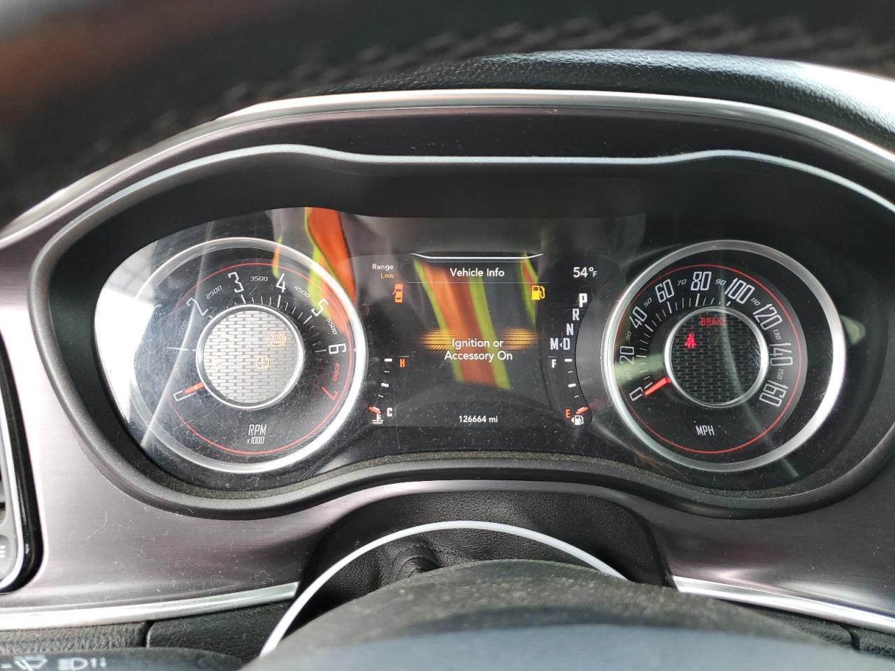 2C3CDZAG8FH758825 2015 Dodge Challenger Sxt