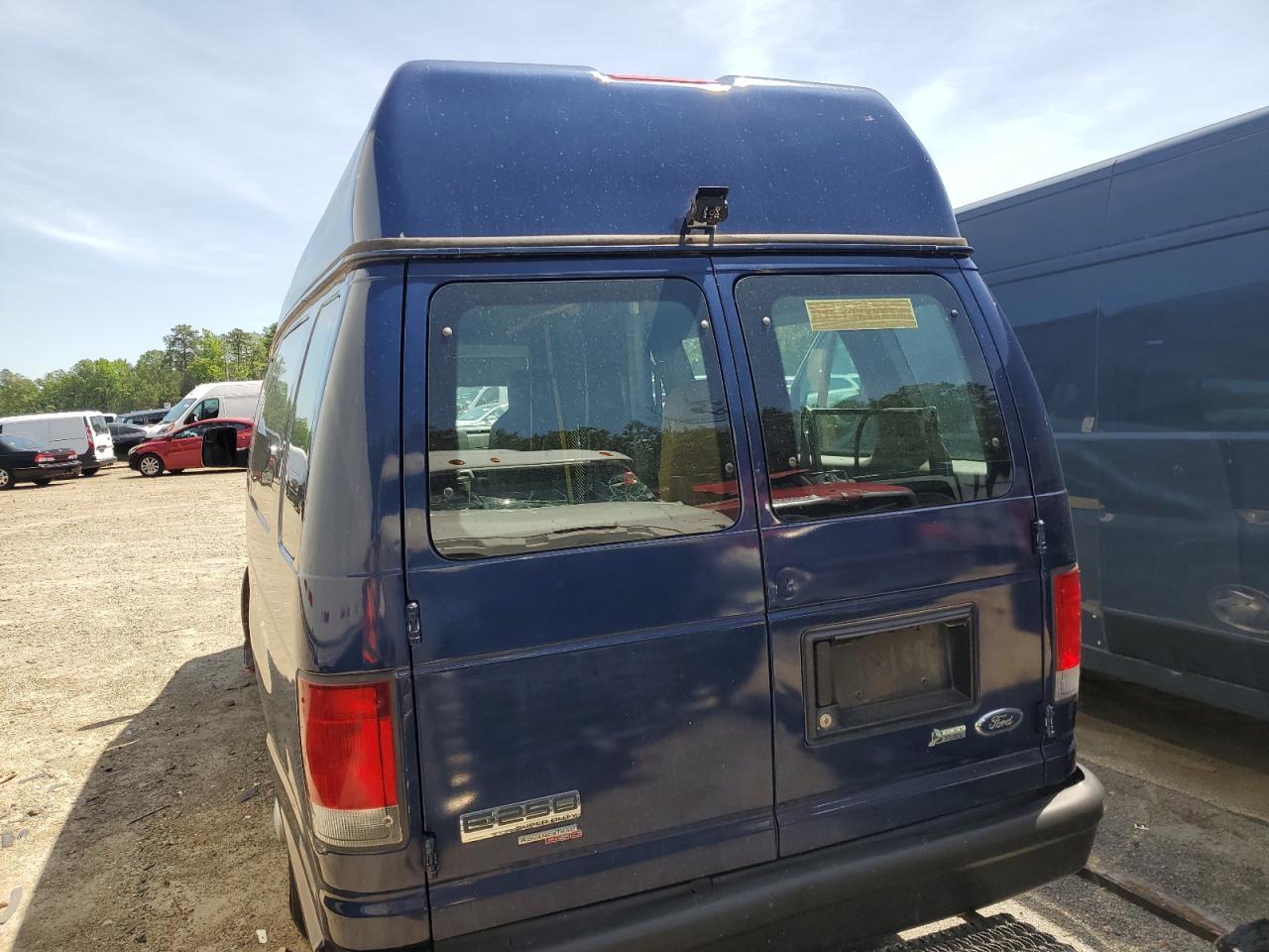 1FTNS2EWXBDA06604 2011 Ford Econoline E250 Van