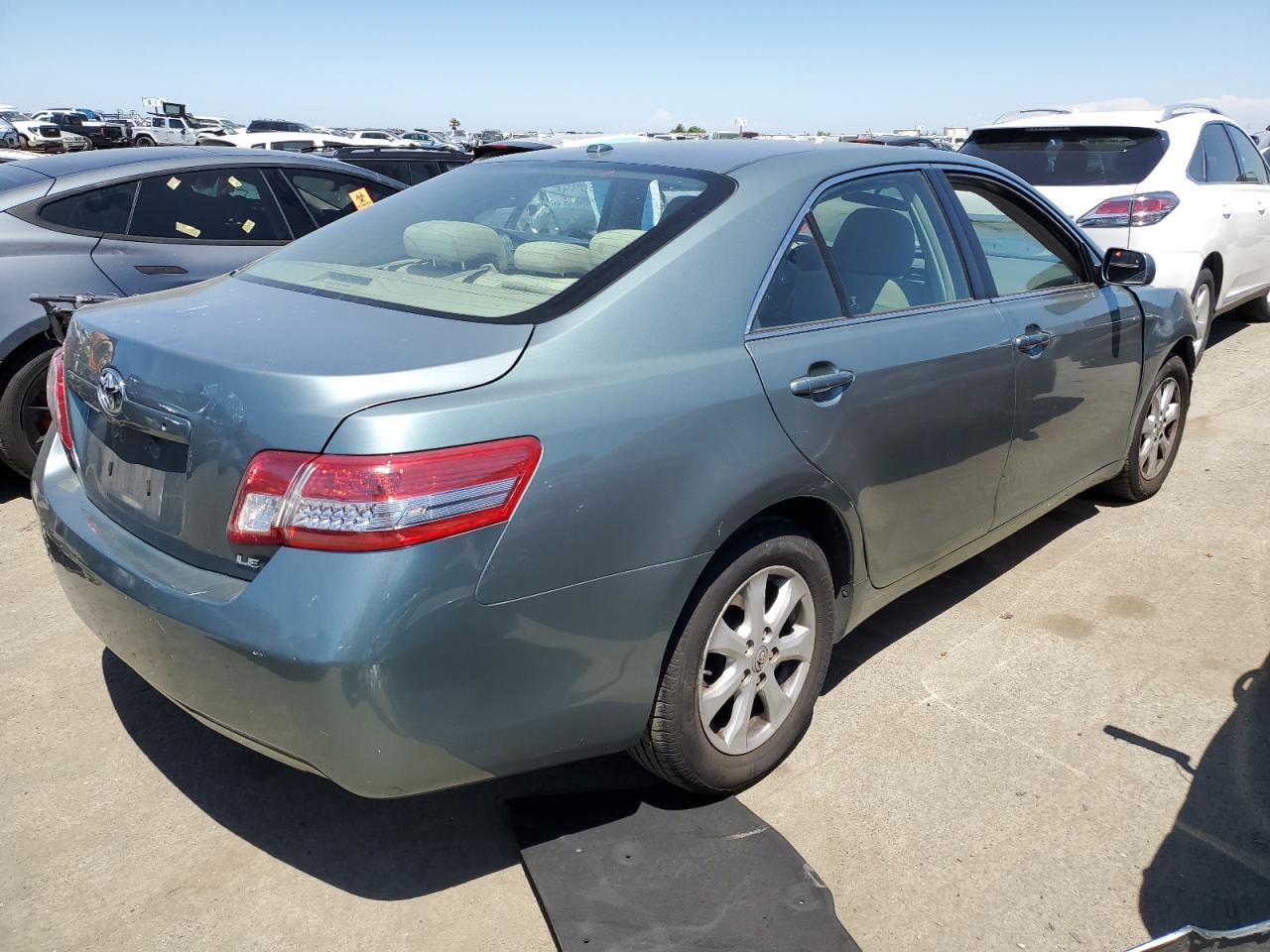 4T1BF3EK7BU777219 2011 Toyota Camry Base