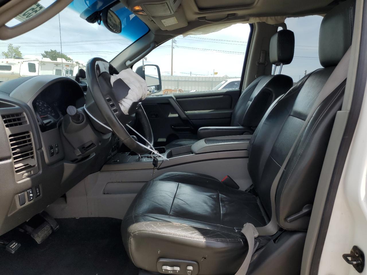 1N6AA07B94N558380 2004 Nissan Titan Xe