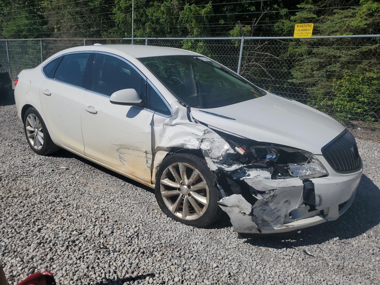 1G4PP5SK2F4108462 2015 Buick Verano