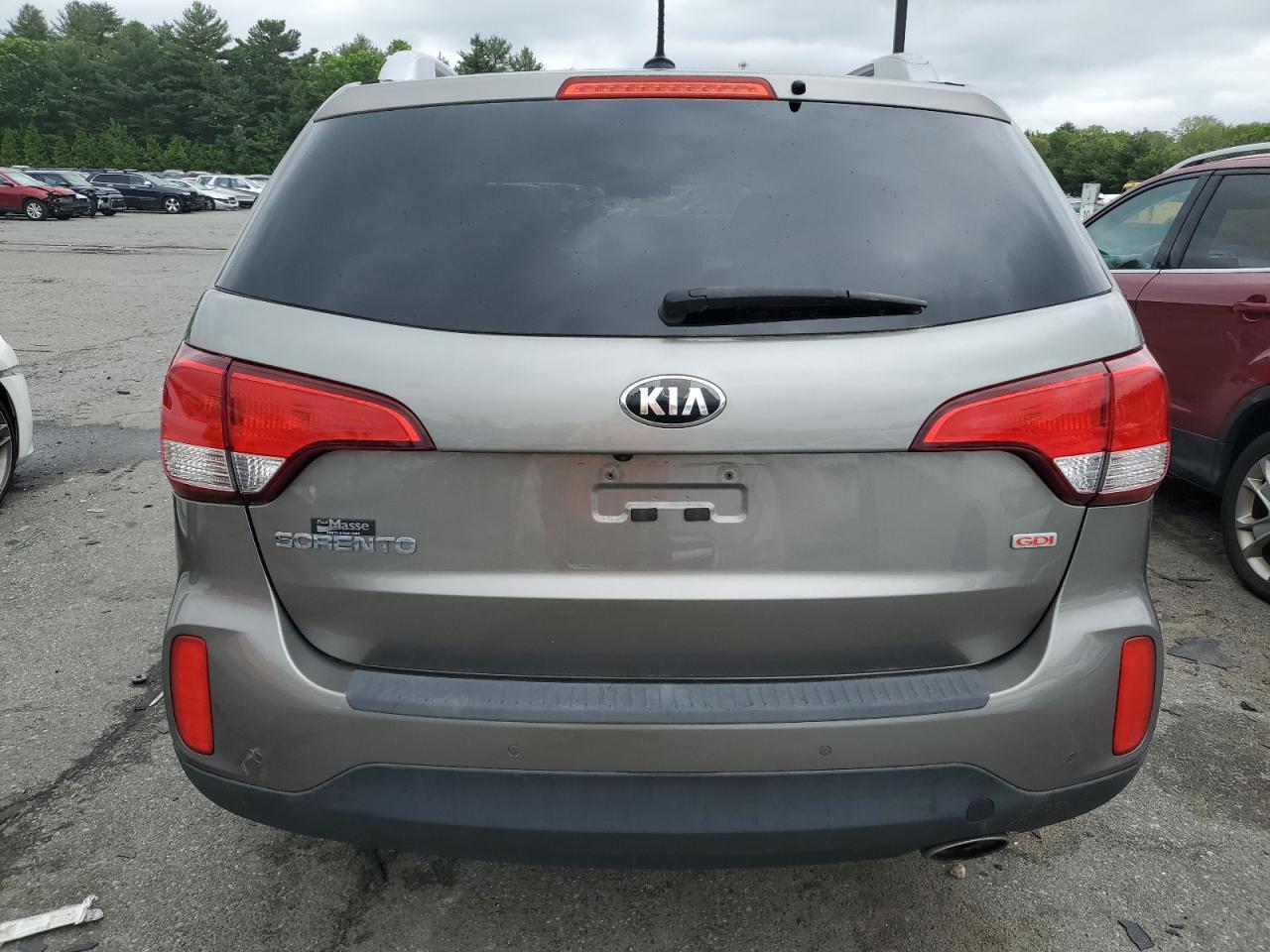 2015 Kia Sorento Lx vin: 5XYKT3A62FG575594