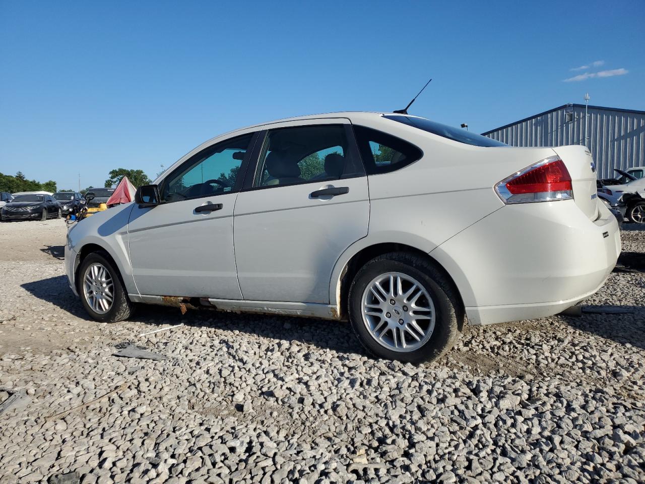 1FAHP3FN0BW161702 2011 Ford Focus Se