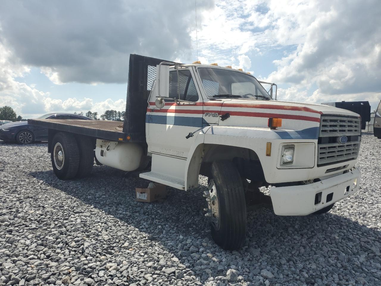 1FDXF7081PVA38566 1993 Ford F700