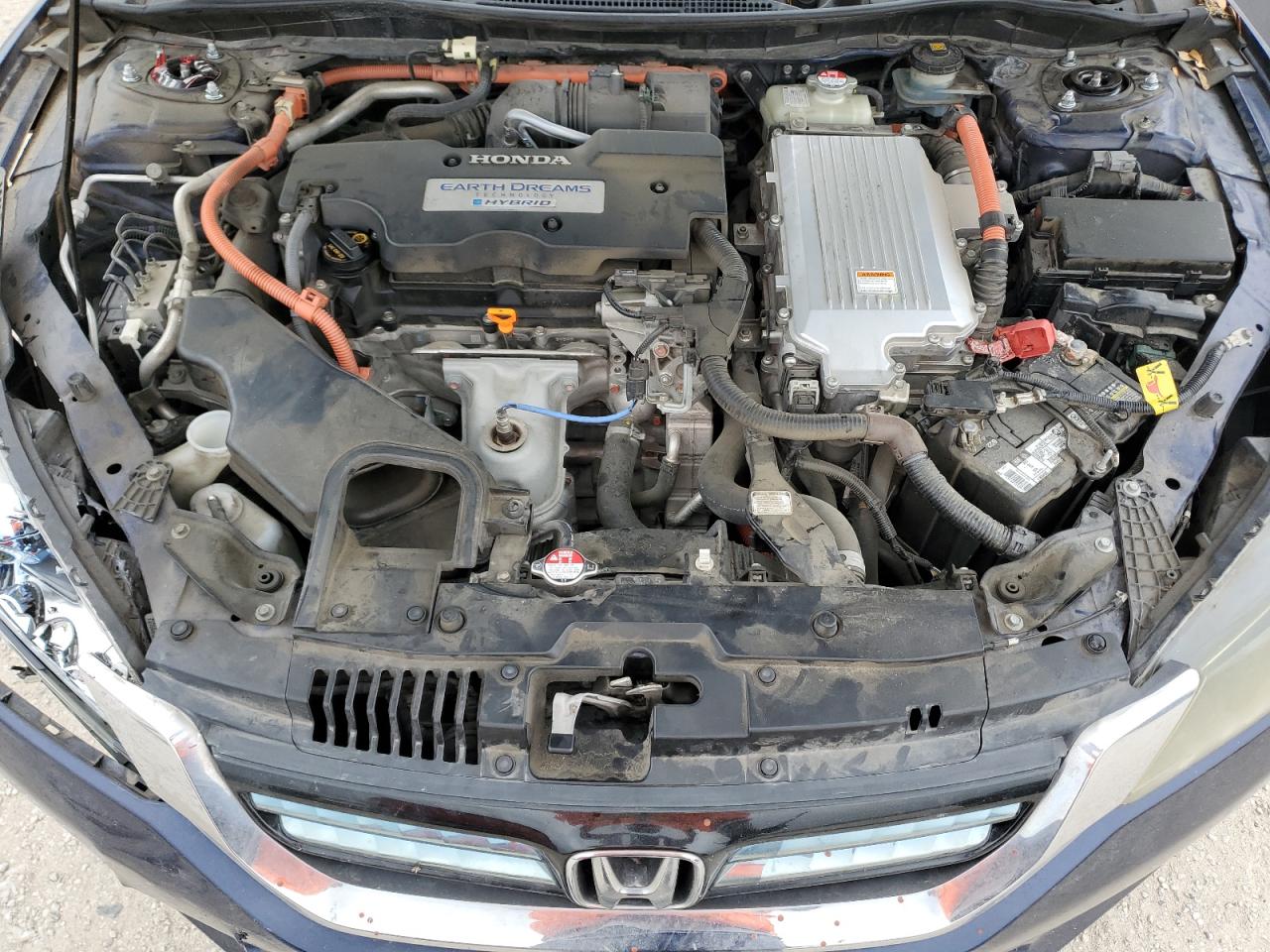 1HGCR6F32FA001601 2015 Honda Accord Hybrid