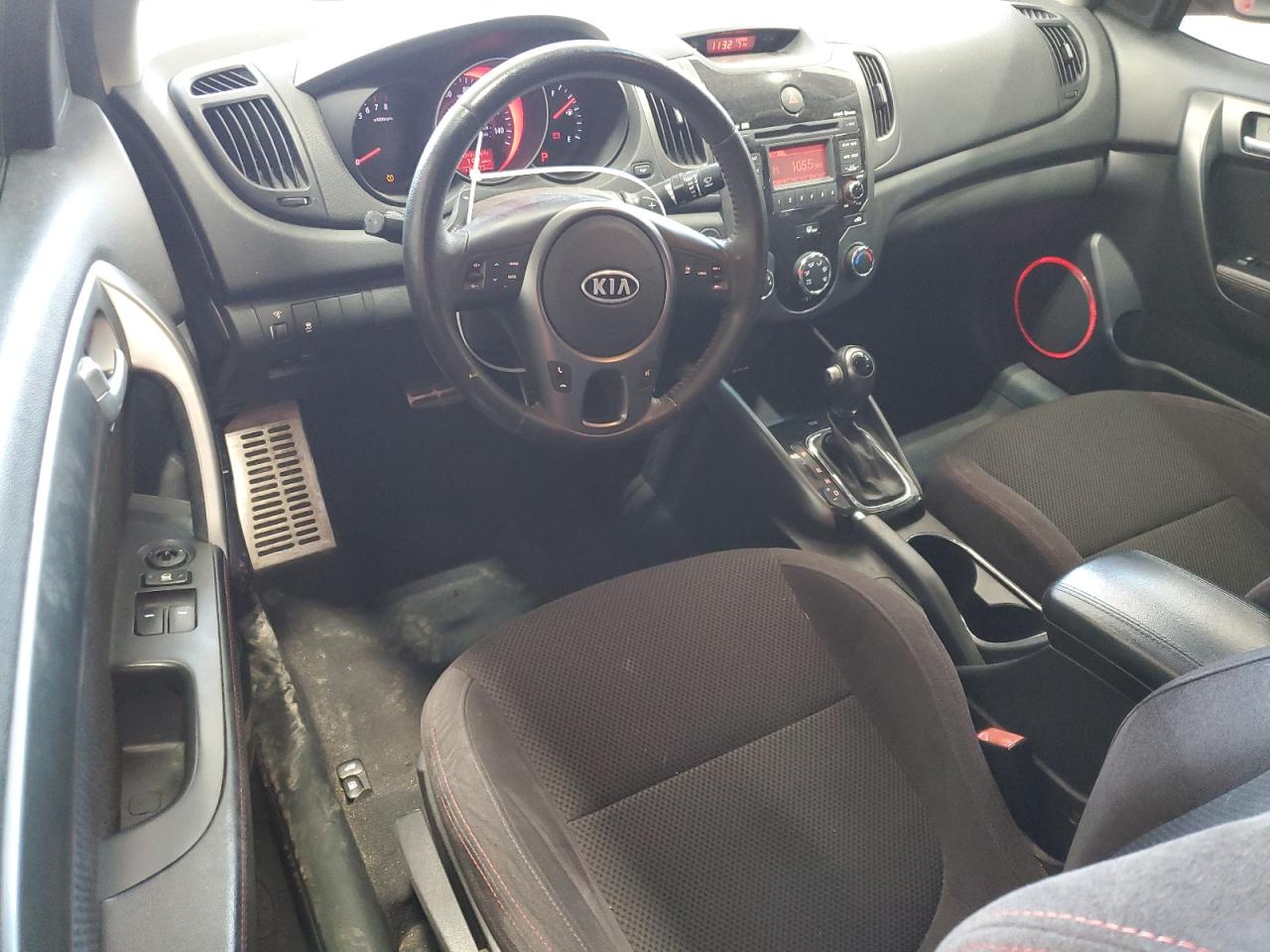 KNAFW6A30B5372803 2011 Kia Forte Sx