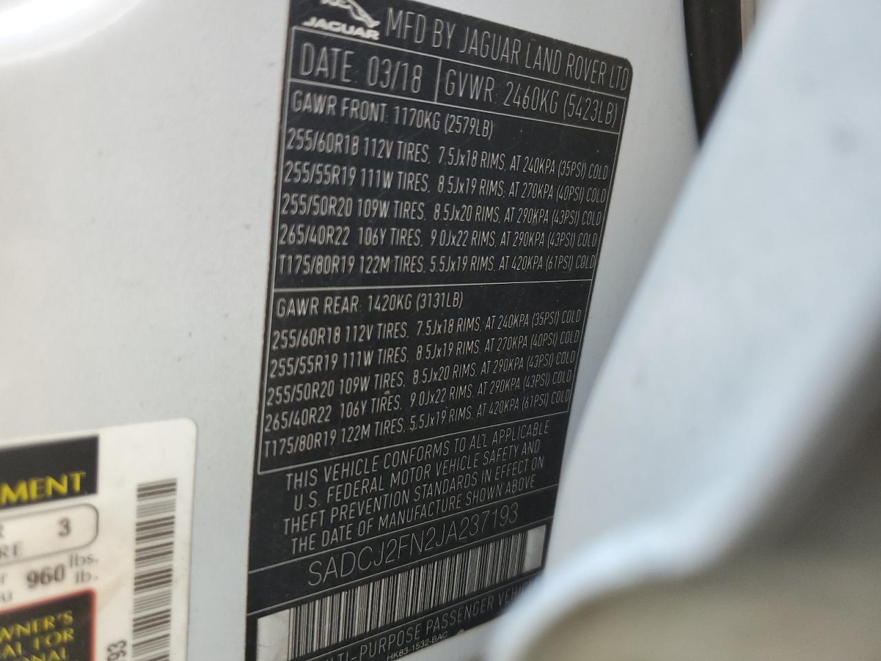 SADCJ2FN2JA237193 2018 Jaguar F-Pace Premium