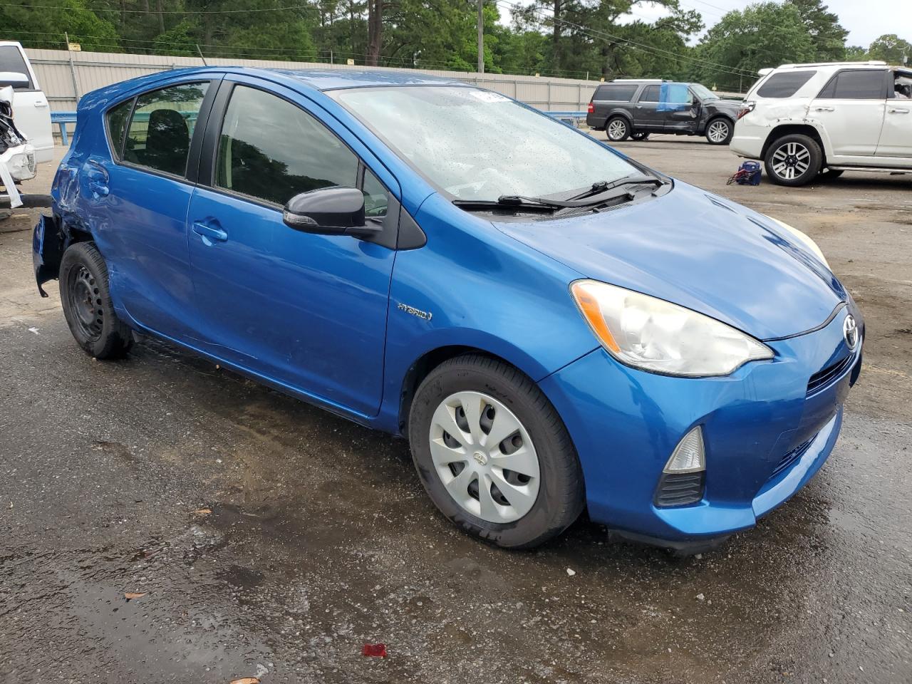 2012 Toyota Prius C vin: JTDKDTB36C1503536