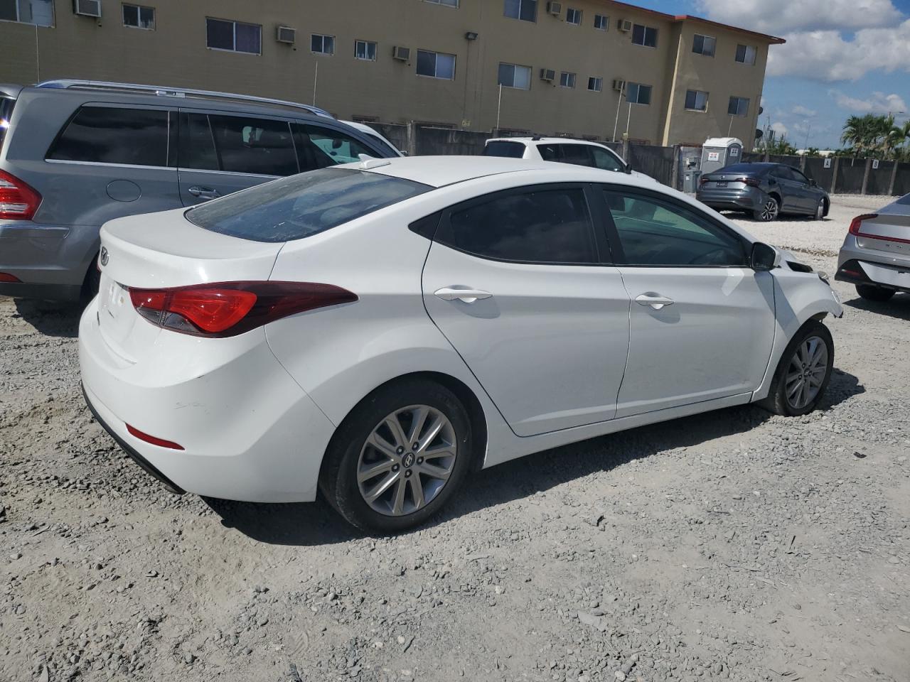 2016 Hyundai Elantra Se vin: 5NPDH4AE8GH721885