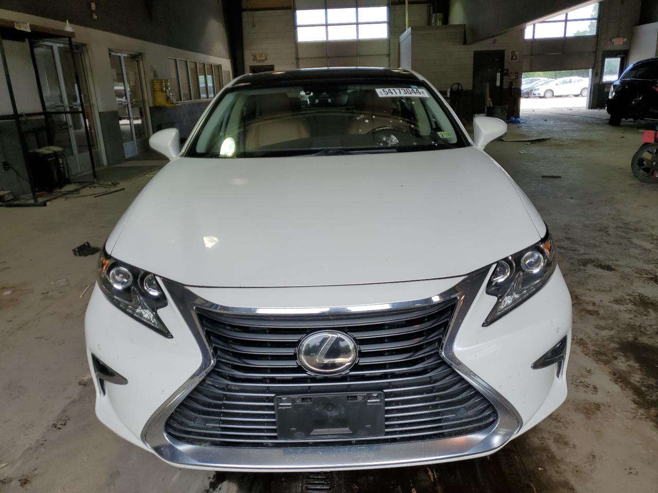 JTHBK1GGXG2233215 2016 Lexus Es 350