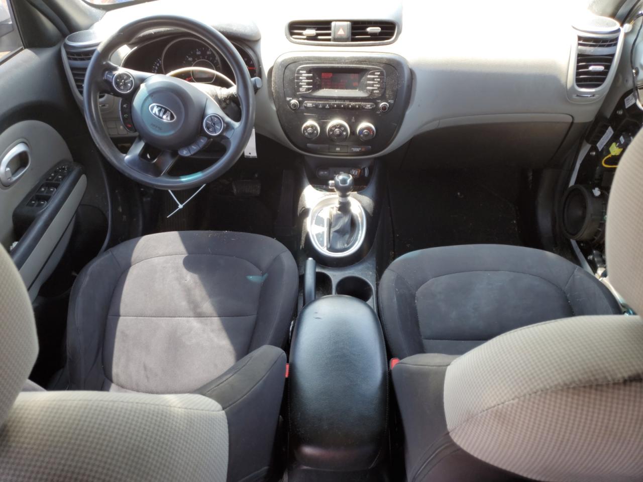 KNDJN2A2XF7204645 2015 Kia Soul