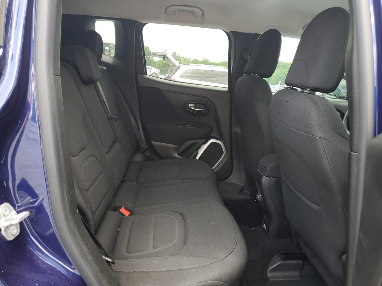 ZACCJBBB8JPH74822 2018 Jeep Renegade Latitude