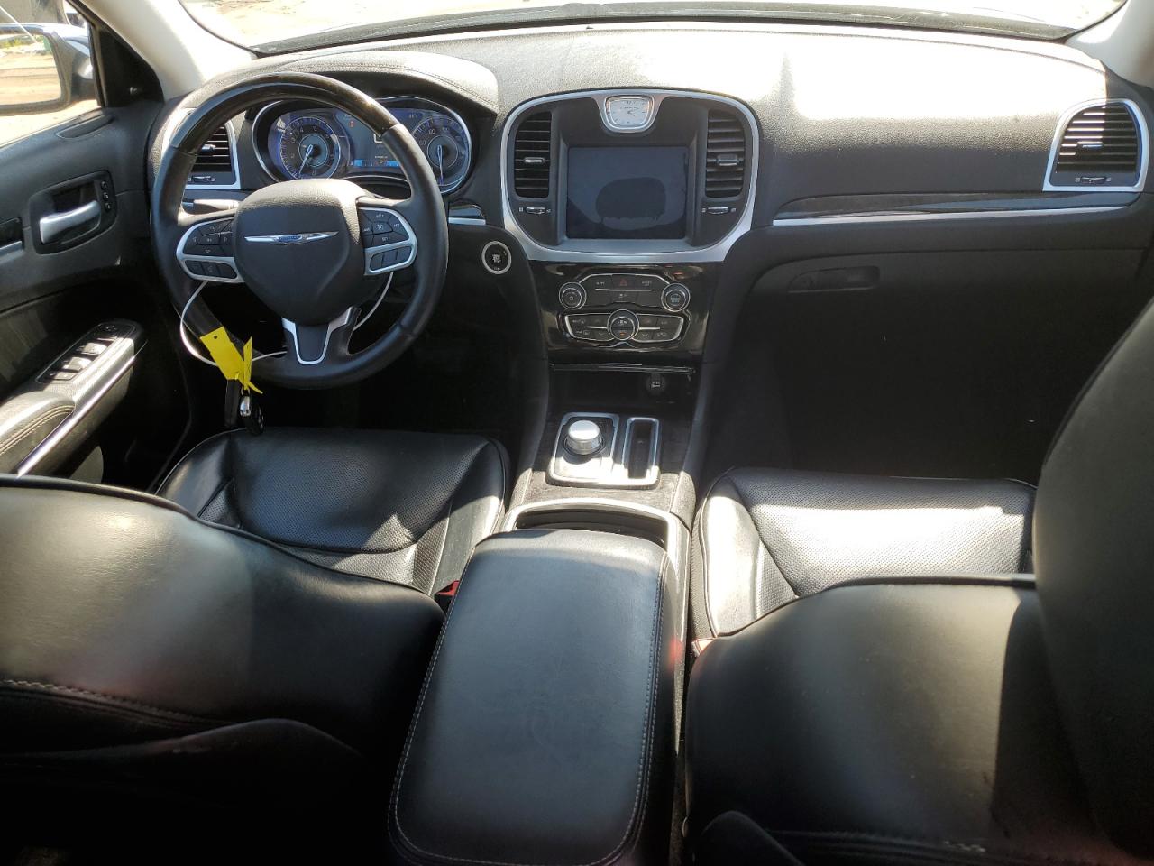 2C3CCAKG0HH587011 2017 Chrysler 300C