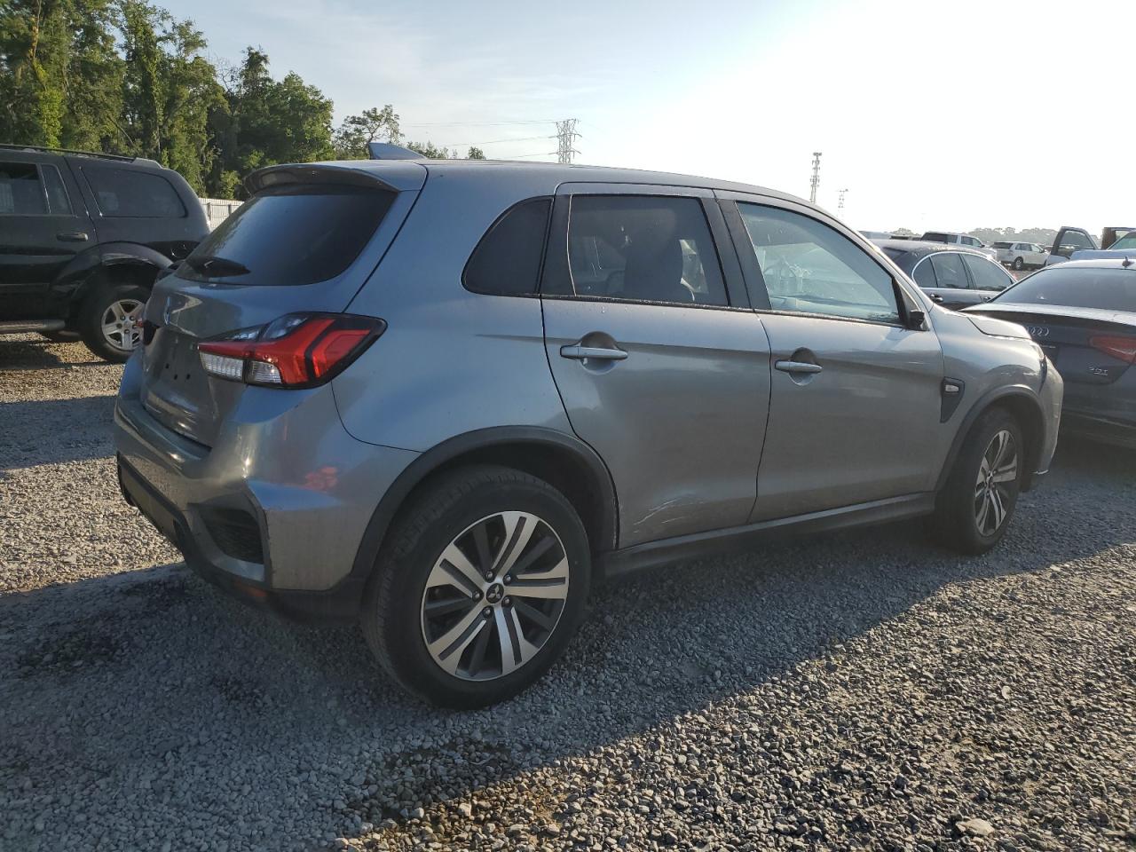 JA4APUAUXMU010701 2021 Mitsubishi Outlander Sport Es