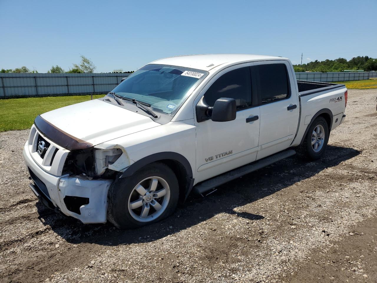 1N6BA0EC3CN303819 2012 Nissan Titan S