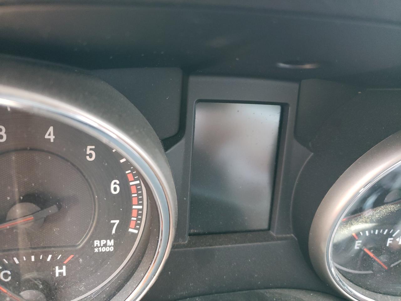 1J4RR5GT7BC715203 2011 Jeep Grand Cherokee Limited