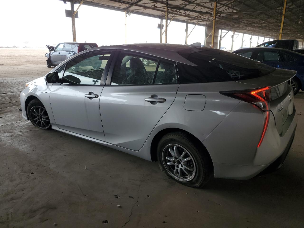 JTDKBRFU0G3005225 2016 Toyota Prius